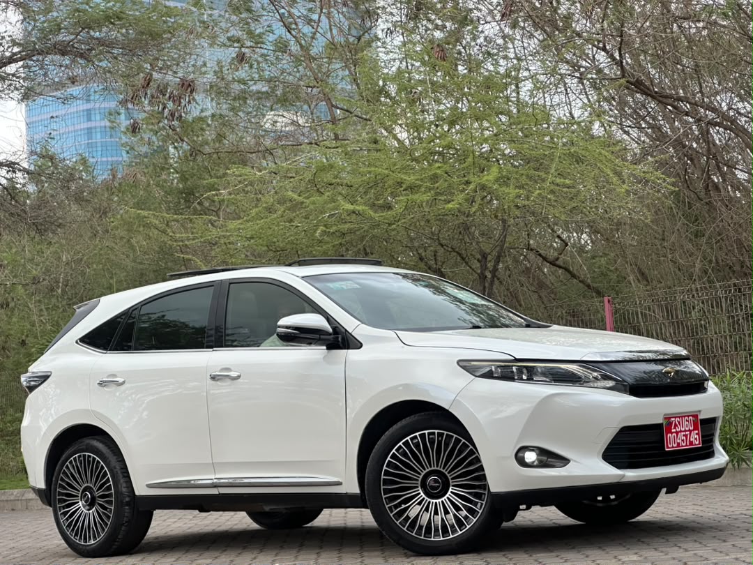 TOYOTA HARRIER NEW MODEL